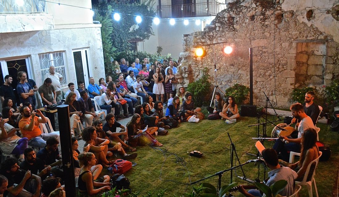 Des musiciens du monde entier à Houdetsi (Crète)