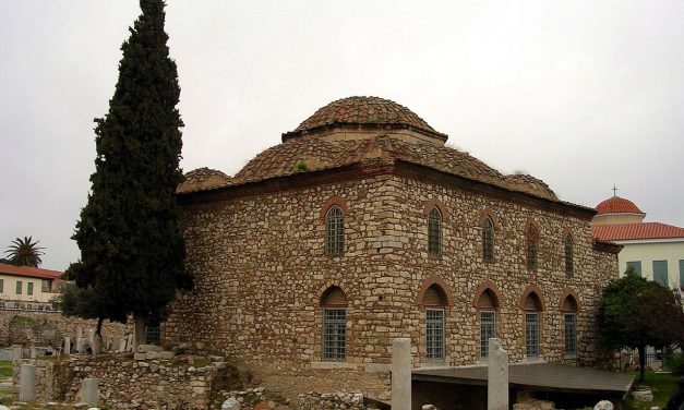 Au pied de l’Acropole, la Mosquée de Fethiyé est ouverte aux visites touristiques