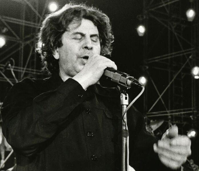Mikis Theodorakis 1984 Photo by Privatier Asti Music