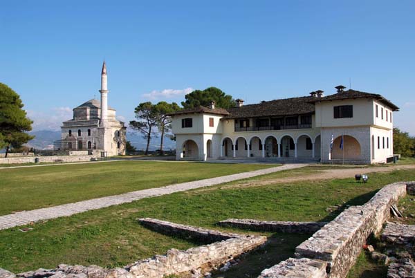 Ioannina Its kale Byzantine Museum and Fethiye Mosque