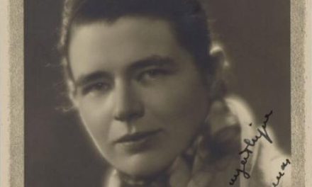 Les voyages de Marguerite Yourcenar en Grèce : citoyenne du monde, citoyenne du mythe