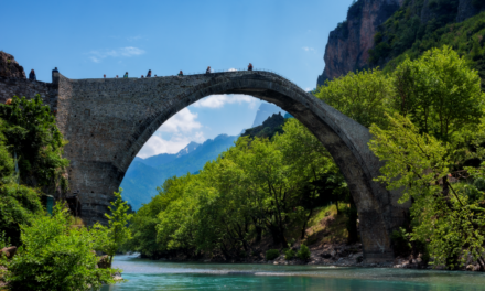 Les ponts de pierre en Grèce | Monuments d’architecture populaire et symboles puissants de connexion