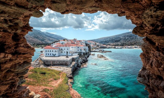Andros, une île de culture et d’art avec une riche tradition maritime