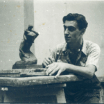 Theodoros (1931-2018) | Sculpteur de l’espace et du temps